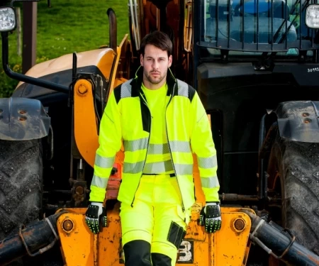Portwest®Vision Hi-Vis Softshell Jacket - T402 - Image 3